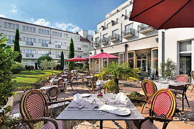 Hotel Villa Medici am Park: 餐厅