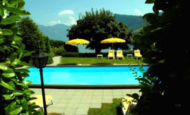 Swiss Quality Seehotel Kastanienbaum : 泳池