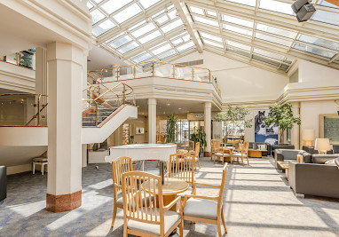 Hotel Metropole AG: Lobby