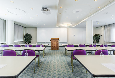 Hotel Metropole AG: Meeting Room