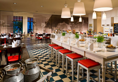 Munich Airport Marriott Hotel: Ресторан