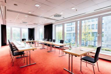 voco Düsseldorf Seestern: Meeting Room