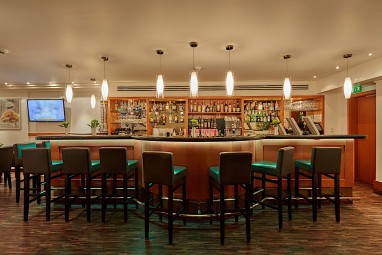 H4 Hotel Frankfurt Messe: Bar/Lounge