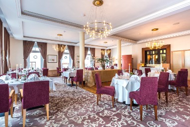 DOM Hotel LIMBURG: 레스토랑
