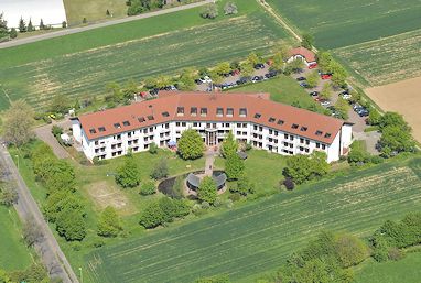 Tagungs- und Bildungszentrum Steinbach: Außenansicht