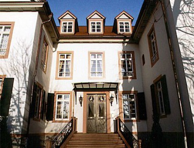 Hotel Herrenhaus von Löw: Vista externa