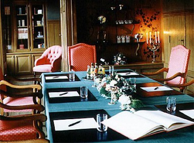 Hotel Herrenhaus von Löw: Sala de conferências