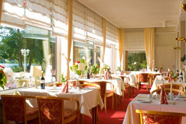 Seehotel Schwanenhof: 레스토랑