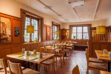 Best Western Plus Bierkulturhotel Schwanen: Ресторан