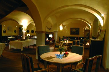 Romantik Hotel Zum Klosterbräu: 餐厅