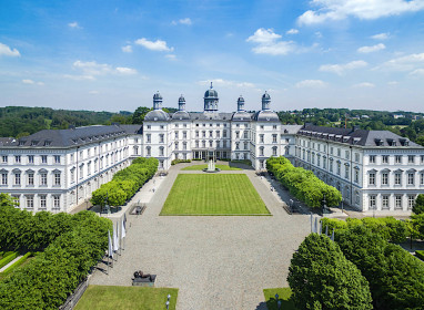 Althoff Grandhotel Schloss Bensberg: Widok z zewnątrz