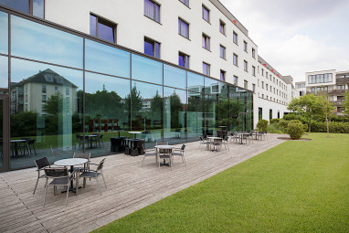 Holiday Inn Munich - Westpark: Vista externa
