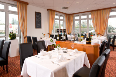 ACHAT Hotel Schwarzheide Lausitz: Restauracja