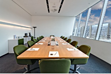 THE SQUAIRE Business and Conference-Center: Tagungsraum