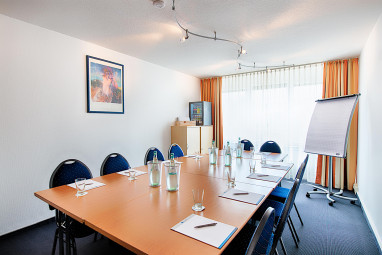 Select Hotel A1 Bremen: конференц-зал