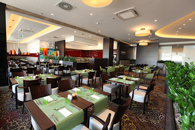 Lindner Hotel Bratislava - part of JdV by Hyatt: Restauracja