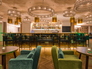 MAXX by Steigenberger Vienna: Bar/Lounge