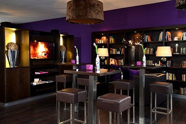 hotel friends Köln: Bar/salotto