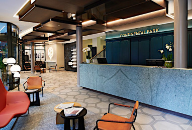 Hotel Continental Park: Hol recepcyjny