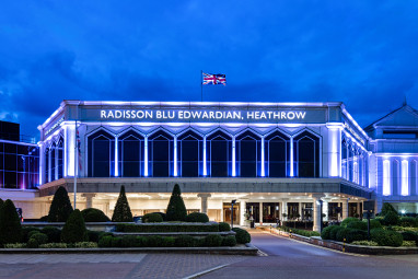 Radisson Blu Edwardian Heathrow Hotel: 外景视图