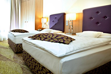 DORMERO Hotel düsseldorf: Room
