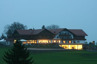 Hotel Auf der Gsteig GmbH: Vista externa