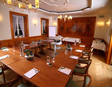 Hotel Auf der Gsteig GmbH: Sala de conferências