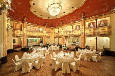 Grand Hotel Bohemia: Sala na spotkanie