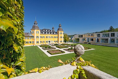 Falkensteiner Schlosshotel Velden : Vista externa