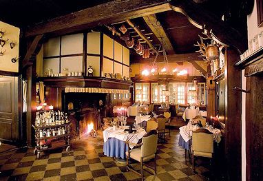 Romantik Hotel Hof zur Linde: Ресторан