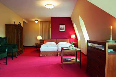 Romantik Hotel Kaufmannshof: Zimmer