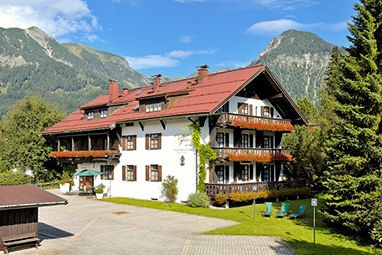 Romantik Hotel Landhaus Freiberg: Buitenaanzicht