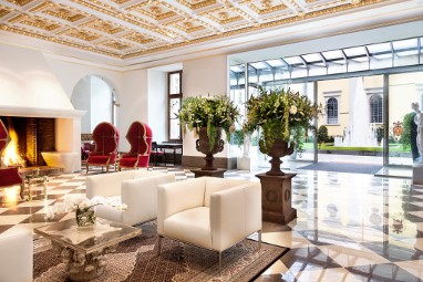 Living Hotel De Medici: Lobby