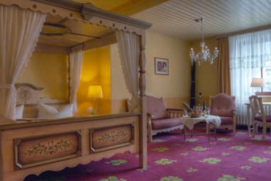 Romantik Hotel Zum Lindengarten: 객실
