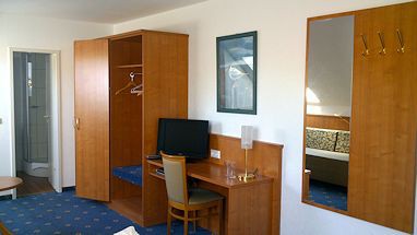 Hotel Kaiserhof Hannover: Room