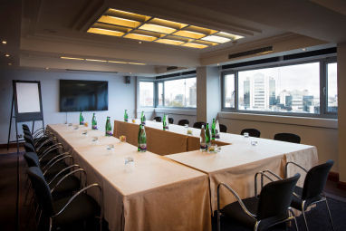 Guoman Tower Hotel: Meeting Room