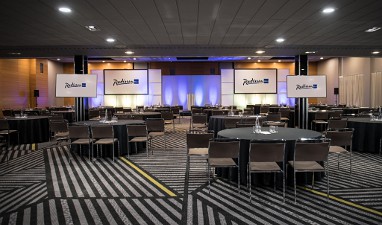 Radisson Blu Hotel London Stansted Airport : Sala de reuniões