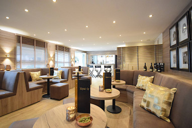 Hotel Strandgrün Golf- & Spa Resort: Bar/Lounge