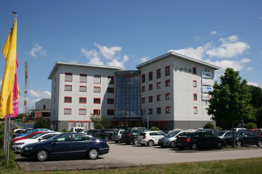 CASA Konferenzcenter Alzenau-Süd: Exterior View