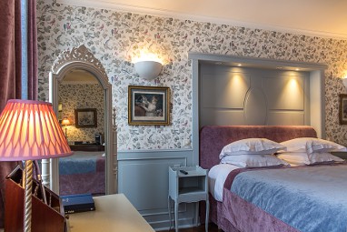 Romantik Hotel de Orangerie: Chambre