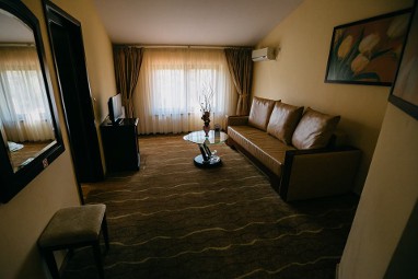 Hotel Astoria: Room