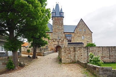 Schloss Spangenberg : Widok z zewnątrz