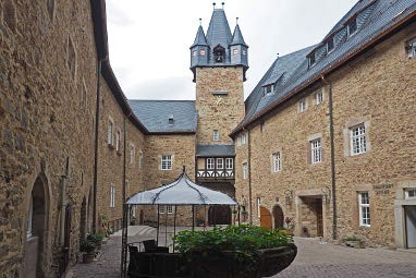 Schloss Spangenberg : Exterior View