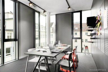 Design Offices Stuttgart Mitte: vergaderruimte