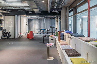 Design Offices Berlin Humboldthafen: Toplantı Odası