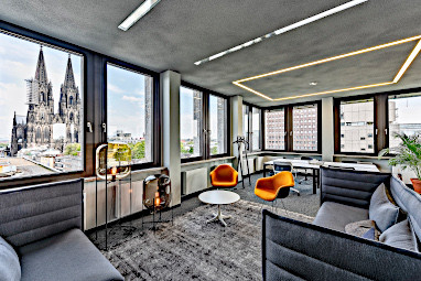 Design Offices Köln Dominium: Meeting Room