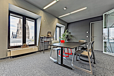 Design Offices Köln Dominium: 会议室