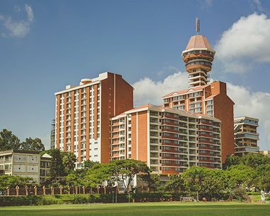 Mövenpick Hotel & Residences Nairobi: Buitenaanzicht