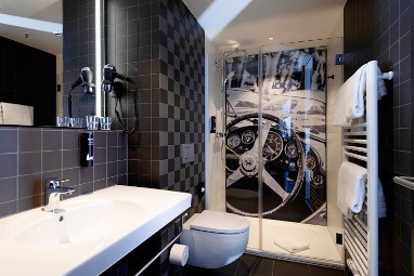V8 Hotel Köln @ MotorWorld: Zimmer