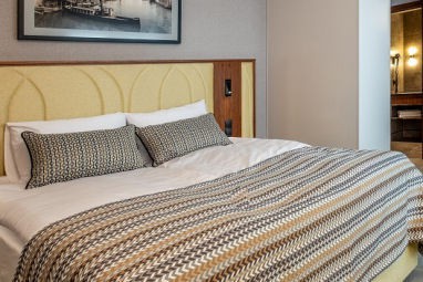 Radisson Hotel & Suites Gdansk: Room